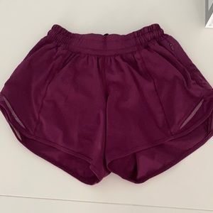 COPY - Lululemon size 2 shorts, 4 inch
